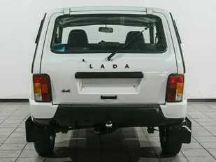 LADA (ВАЗ) 2121